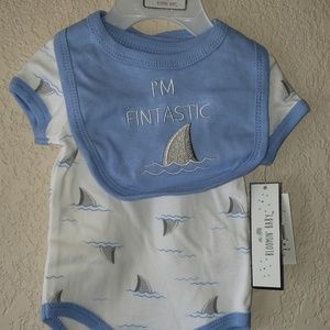 Bloomin Baby Bib & Bodysuit "I'M FINTASTIC" NWT